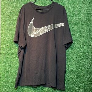 Mens Nike T-shirt